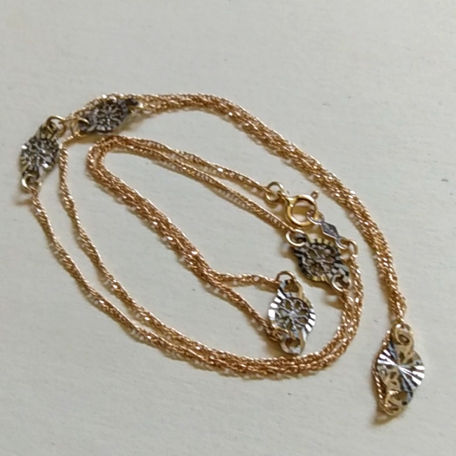 14k Yellow Gold Circle Print Station Necklace